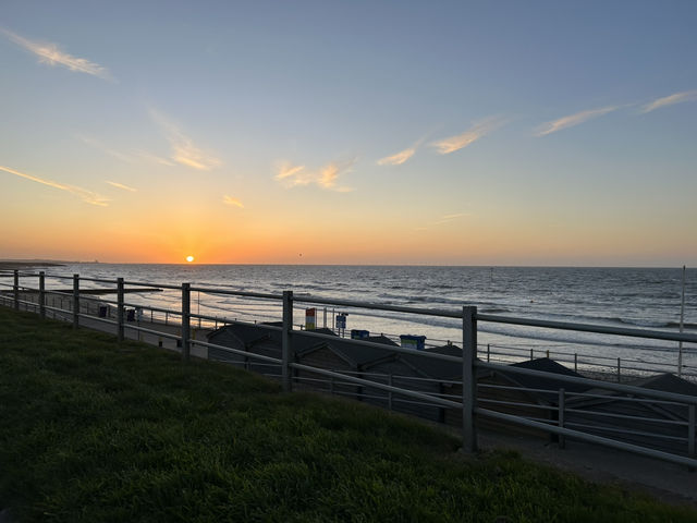 Sunset Dinner at Minnis Bay by the beach 🏖️