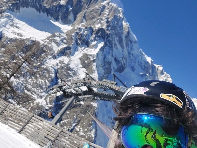 Ski and sightseeing possible one day in the Aosta valley.