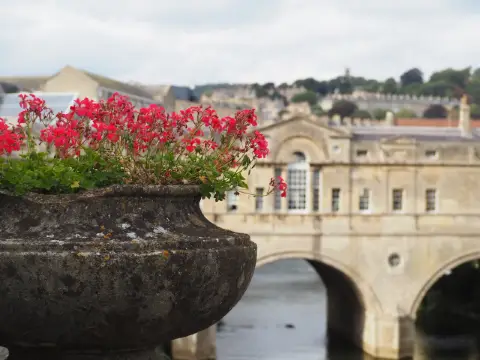 배스는 영국에서 가장 아름다운 도시일까요?