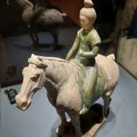 Masterpieces in the National Art Museum of China 
