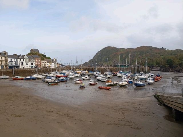 A walk around the harbour Ifracombe Devon 
