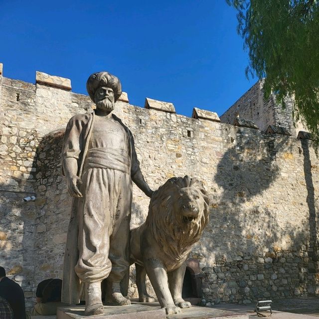 🏰 “Step Back in Time at Çeşme Castle — Where History Meets the Aegean Breeze!” 🇹🇷✨ 🏰 “Step Back in Time at Çeşme Castle — Where History Meets the Aegean Breeze!” 🇹🇷✨