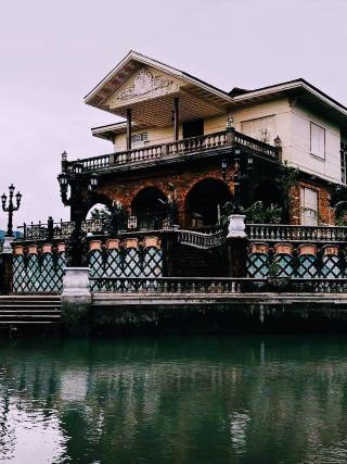 時間の流れを歩く: ラス カサス フィリピーナス デ アクザールでの 1 日遺産エスケープ 🇵🇭