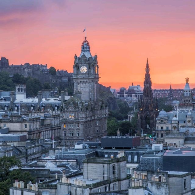 Edinburgh from the Hilltops