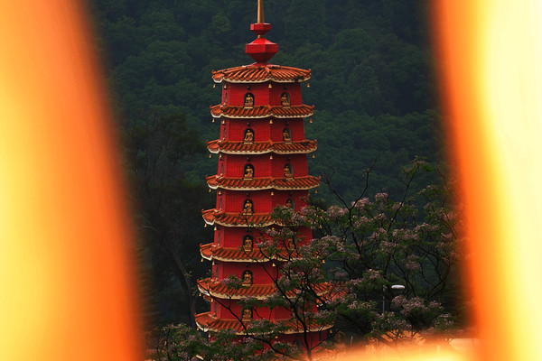 how-many-10-000-trip-hong-kong