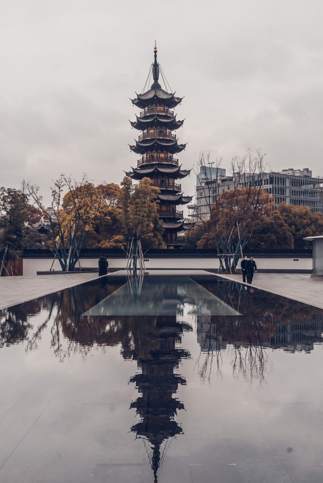 上海千年古寺——龍華寺