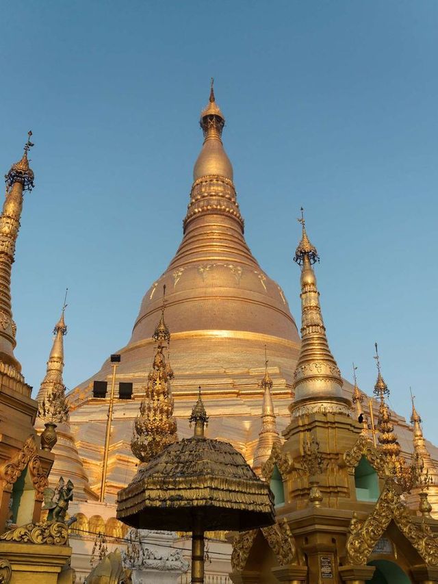 🌟 Unwind in Luxury: Melia Yangon's Top Perks 🌟