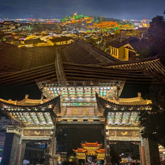 彩雲之南：雨季中的避暑天堂