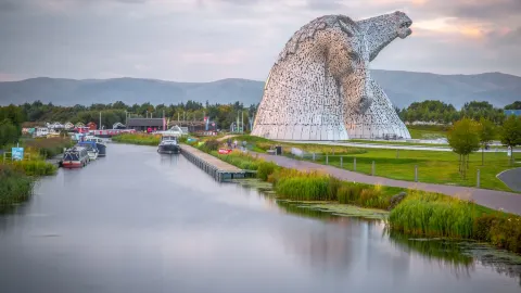 Come See This from ALL Angles and Light! — traveler post in Grangemouth