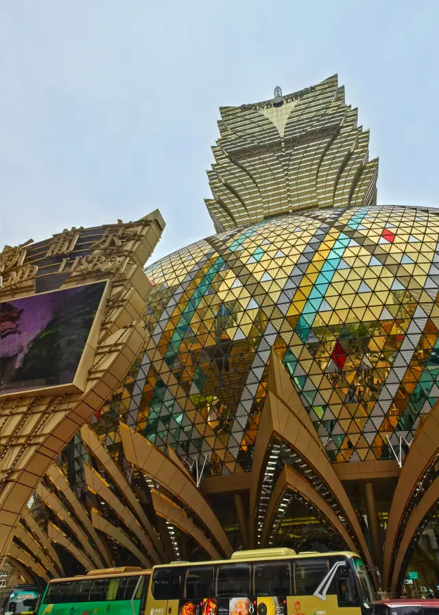 グランド リスボア ホテル。