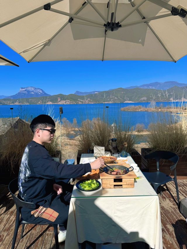 瀘沽湖遊玩|感受冬日晨霧的浪漫