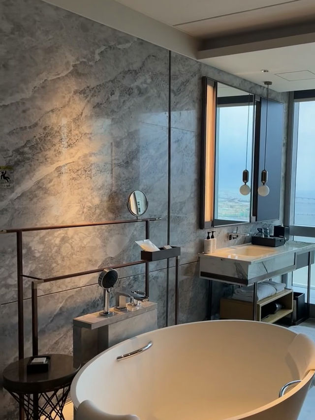 珠海仁恒洲際酒店🌟：無敵海景+高空泳池，奢華體驗感拉滿！