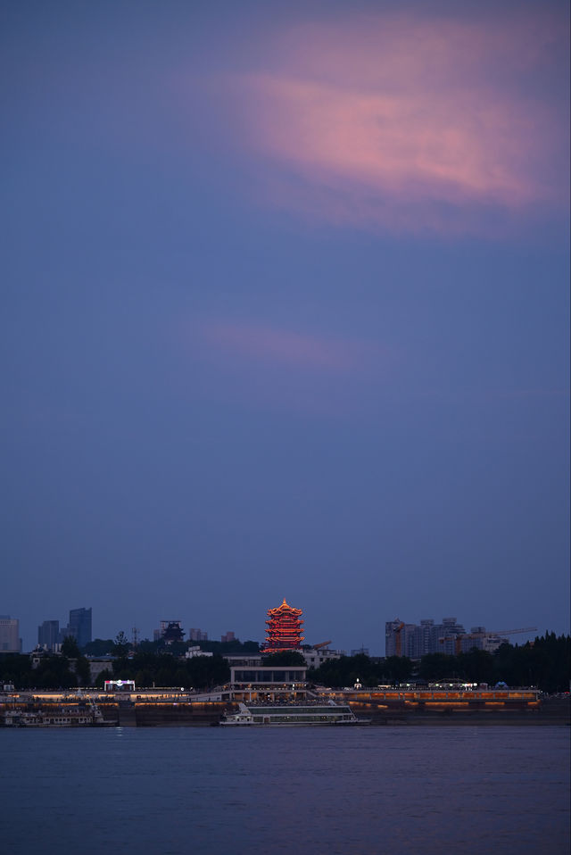 荊楚大地·「此地空餘黃鶴樓」｜江城·武漢