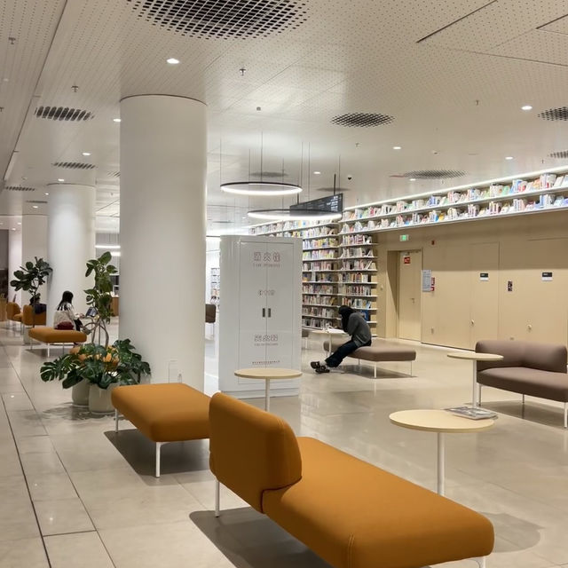 深圳圖書館北館，適合i人呆一整天的地方…免費💰（附攻略