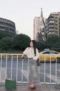 在三峽廣場拍出90年代感的照片