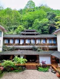 隱世秘境森林私湯，入住青城山的神仙日子