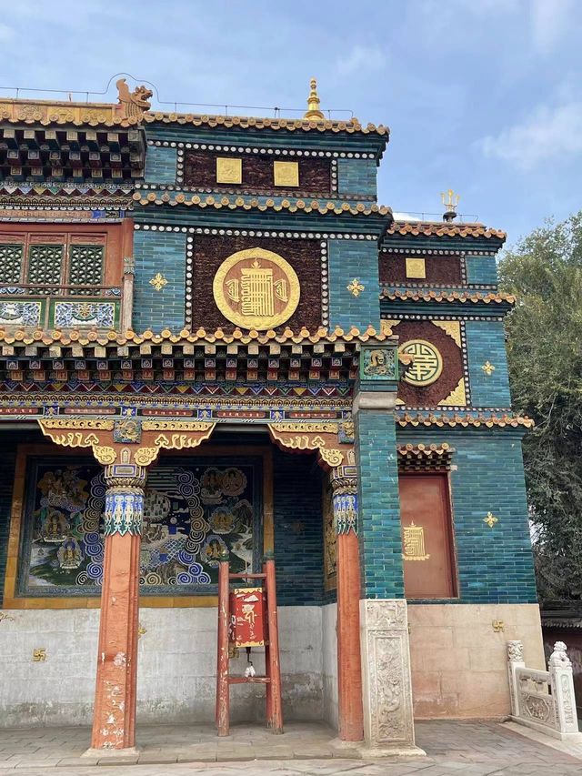 漢藏合壁 瑰偉絢麗｜呼和浩特席力圖召