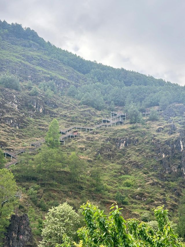 探秘大涼山秘境 | 三天兩夜人文自然之旅