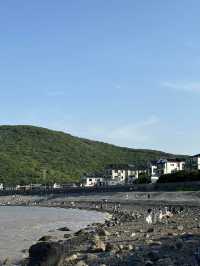 海浪大山、沙灘趕海、日出日落、草坪花海