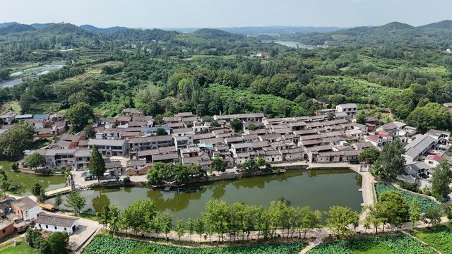 河南新縣丁李灣古村