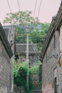 太行山麓的紅色堡壘，石牆彈孔間尋烽火