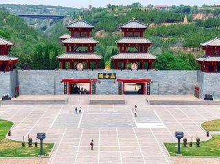 Hangu Pass Autumn and Winter Offers