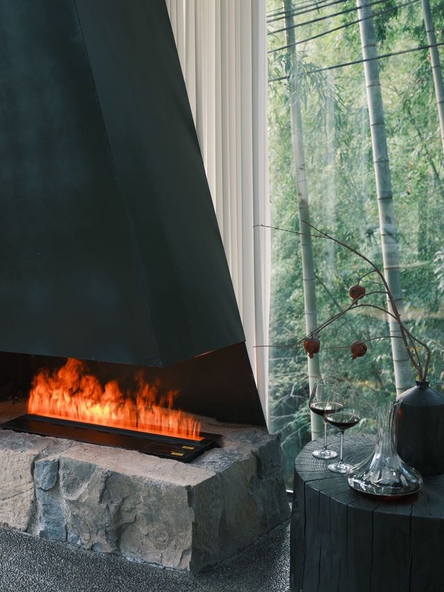 在諾克諾克私湯裡擁攬整片竹海