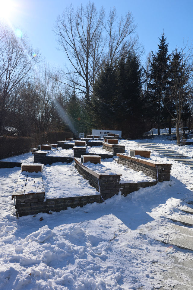 長白山絕美窗邊咖啡正對雪山河谷太出片 長白山絕美窗邊咖啡正對雪山河谷太出片