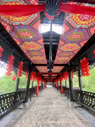 Rainy days in Xiangxi are absolutely perfect! Reba La, the number one Tujia village in China, is so photogenic!
