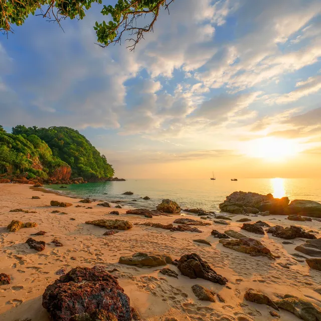 泰國海灘天花板TOP10,我都幫你踩點了! 泰國海灘天花板TOP10,我都幫你踩點了!