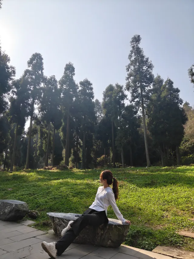 邛崍天台山徒步看瀑布 邛崍天台山徒步看瀑布