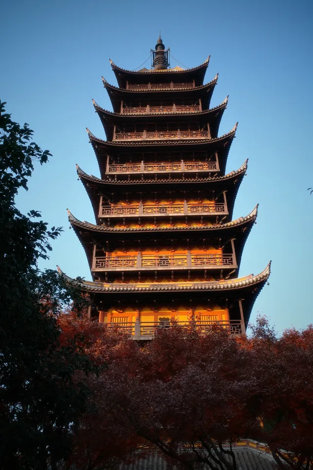 虞山方塔園|八百年銀杏|最佳觀賞期 虞山方塔園|八百年銀杏|最佳觀賞期