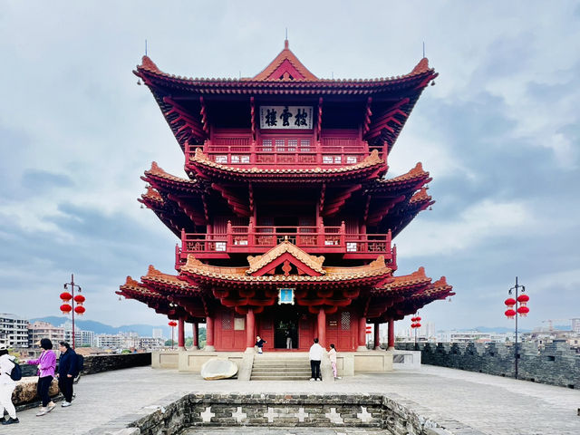 來肇慶打卡啦@披雲樓 來肇慶打卡啦@披雲樓