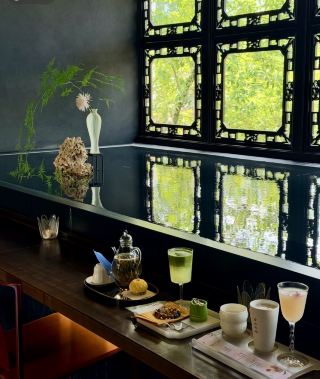 Hanshan 18 Slow Café 🍵 The Window That Makes You Want to Book a Flight to Suzhou