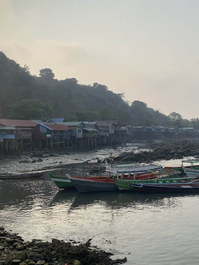 Fantastic Ngapaly sunrise 