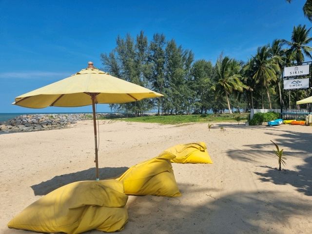 สิริน เลค แอนด์ บีช รีสอร์ท 🏠🏖 อ.สีชล