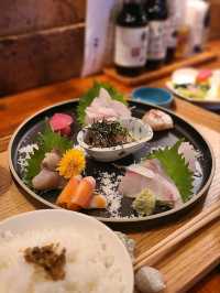 【福岡ランチ】ど迫力の海鮮丼