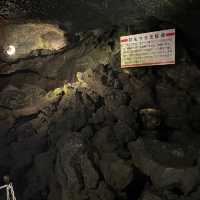 富岳風穴 WIND CAVE