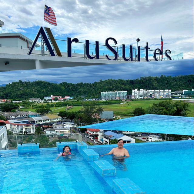 Affordable Luxurious Hotel near KK Airport 