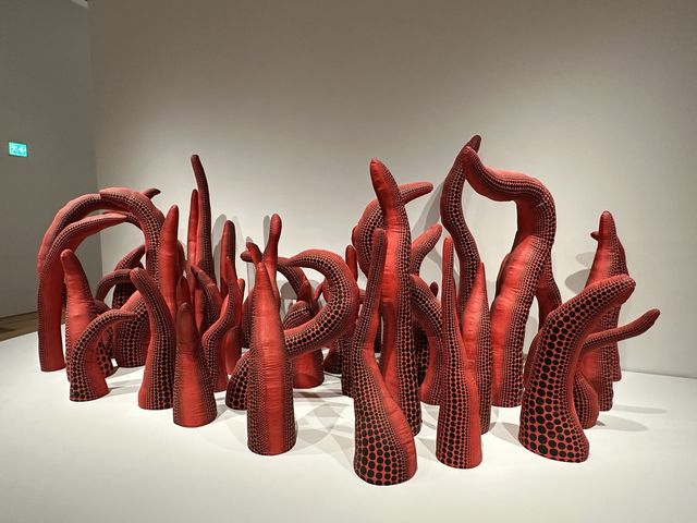 香港展覽 | M+ | 草間彌生：一九四五年至今