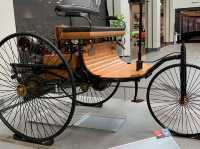 พิพิธภัณฑ์รถยนต์โตโยต้า (TOYOTA AUTOMOBILE MUSEUM)