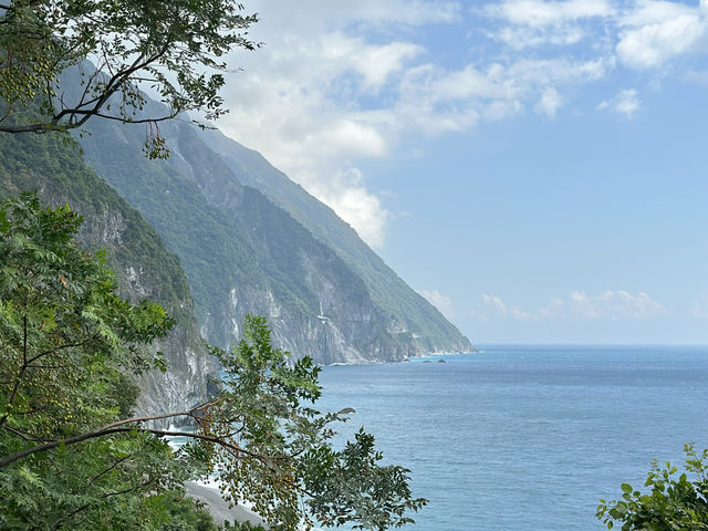 🏞️ 花蓮清水斷崖：大自然的壯麗巨作 🌊