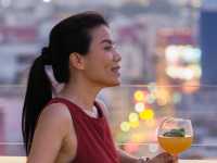 Gen Z Bar & Bistro รูฟท้อปวิวเยาวราช