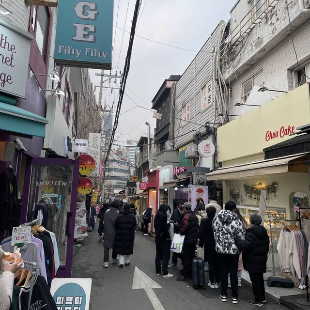 Hongdae Streetย่านสุดฮิปของวัยรุ่นเกาหลี