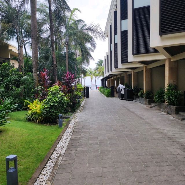 STAYCATION AT HENANN REGENCY BORACAY