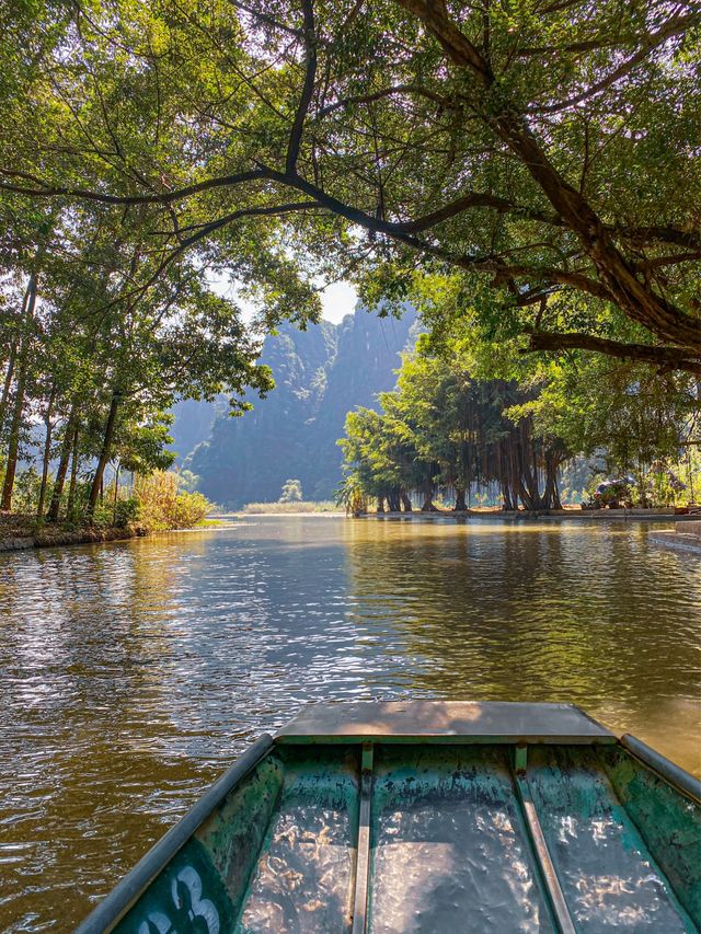 TAM COC BICH DONG - Ninh Binh, Vietnam