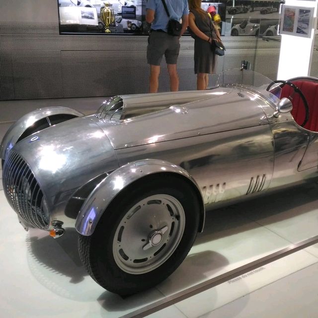 Come Explore BMW Museum in Munich 
