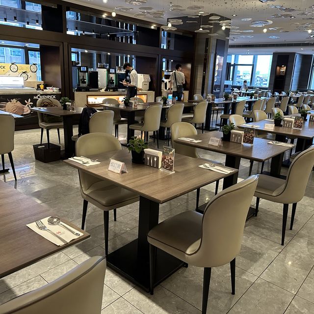 台北萬華吃到飽！凱達大飯店 百宴自助餐廳！寬敞空間、不限時用餐！