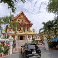 One Of The Oldest Temple In Bangkok! Not to Be Missed!