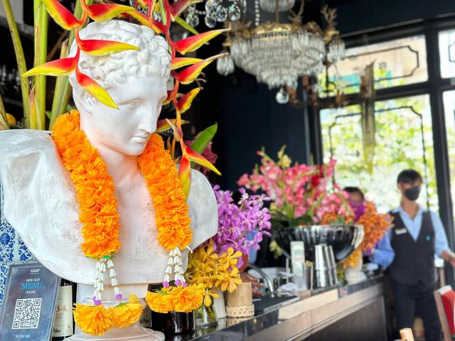 🇹🇭泰國曼谷｜打卡湄南河畔米芝蓮網紅餐廳-Rongros